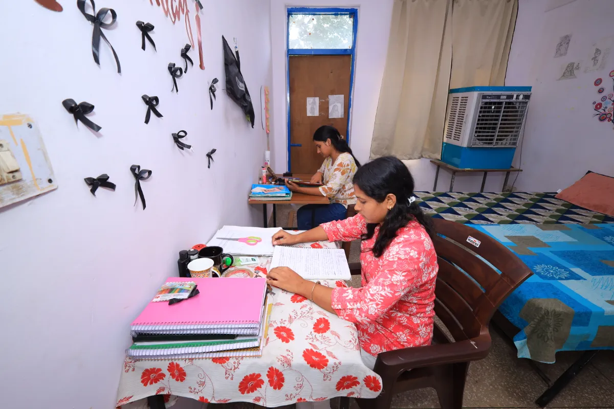 Hostel Images
