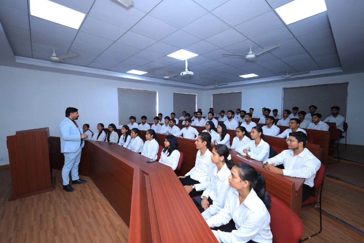 Moot court Images